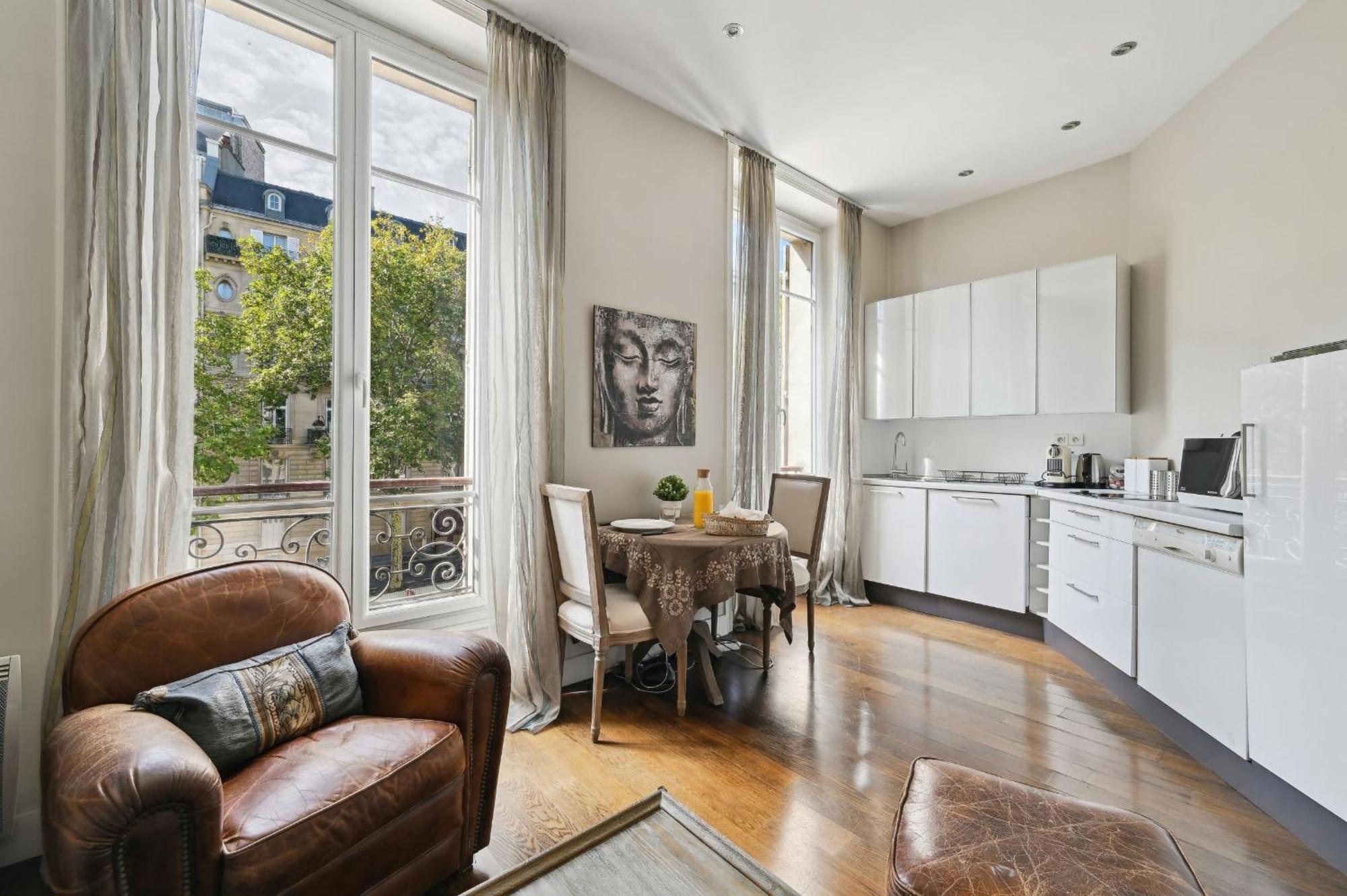 Champs-Elysees & Arc De Triomphe - Cityapartmentstay ปารีส ภายนอก รูปภาพ